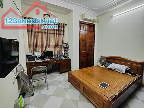 BÁN NHÀ LÊ TRỌNG TẤN 48m2, 4 TẦNG, MT 5m, OTO, GẦN PHỐ. CHỈ 8 TỶ 2 - 2