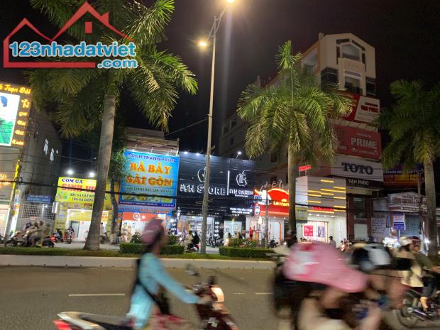Bán 2 căn nhà rộng rãi mặt tiền 3 tháng 2 gần hẻm 51, Ninh Kiều, Cần Thơ - 35 tỷ