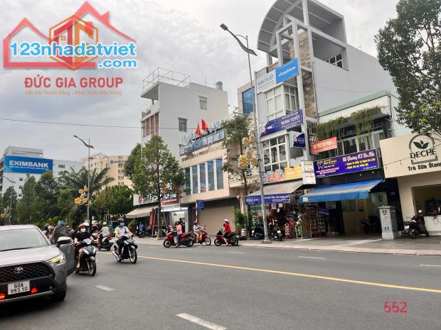 Bán đất mặt tiền đường Hà Huy Giáp gần vòng xoay Biên Hùng sổ hồng 525m2 thổ cư giá 110 tỷ
