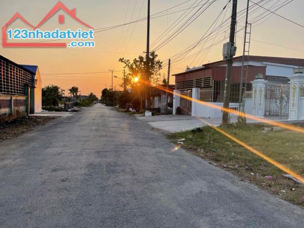 Bán lô đất mặt đường Tân Thành, Dương Kinh, Hải Phòng  - TRỤC CHÍNH ỦY BAN PHƯỜNG - 1