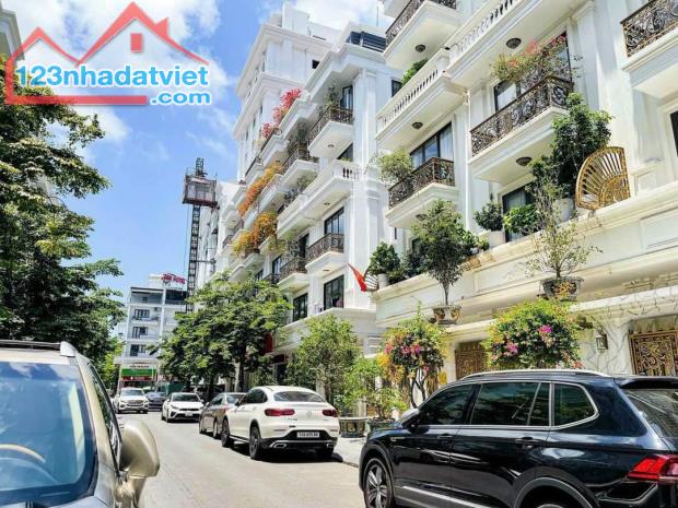 Chính chủ bán liền kề MKL đối diện Chuyên Hạ Long