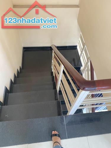 Mặt tiền Khu phố Tây - Ngang 5,5m - 3 TẦNG - 58m2 Đường Huỳnh Tịnh Của P.19 Q.Bình Thạnh - 4