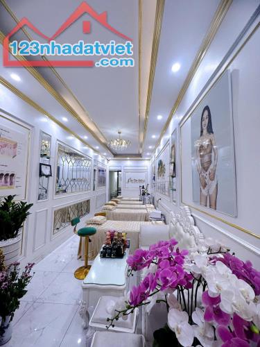 SANG NHƯỢNG SPA TẠI 133 MAI DỊCH, CẦU GIẤY, HÀ NỘI