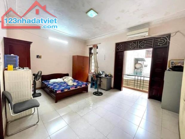Bán Nhà Định Công Thượng 97m 4T 10.5 tỷ Đất Đẹp Xây CCMN Hiếm - 3