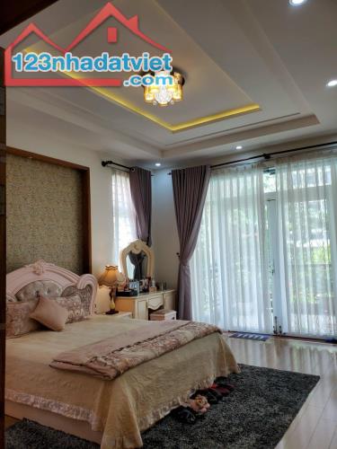 CHUYỂN NHƯỢNG SIÊU VILLA 2 MẶT TIỀN KHU ĐỒI SỨ VIEW TOÀN CẢNH BIỂN