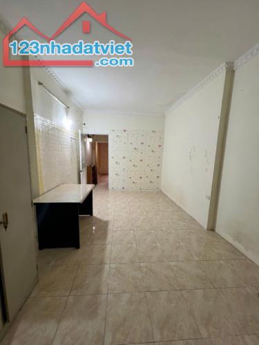 BÁN NHÀ RIÊNG ĐẸP TẠI ĐƯỜNG NGUYỄN NGỌC NẠI - GIÁ TỐT 11,9 TỶ, 40M2, VIEW ĐẸP - 1