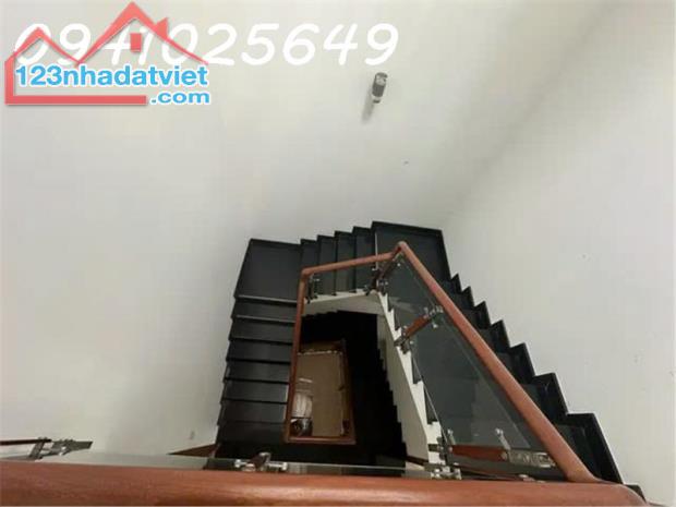 Bán nhà 4 lầu siêu đẹp DT 131m2, hẻm ô tô đường số 9, Phường Linh Tây, Thủ Đức, 10 tỷ - 2