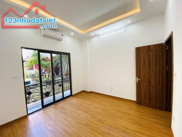 Bán Nhà Lô Góc Vạn Phúc, Hà Đông, 50m2, Ô Tô Vào Tận Nhà, Giá 8.5 Tỷ - Cực Phẩm Đầu Tư - 1