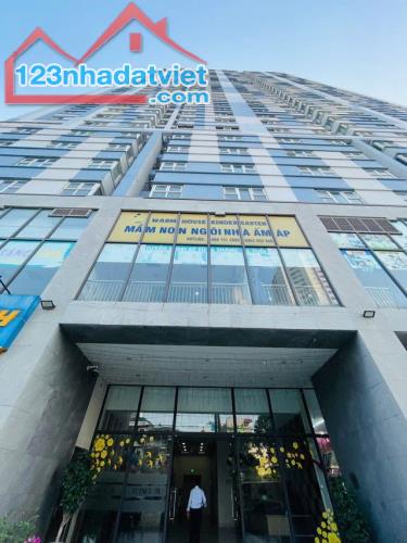 Bán gấp căn hộ FLC Star Tower 418 Quang Trung, 75m2, căn góc 2 ngủ,2wc, giá 4,5 tỷ