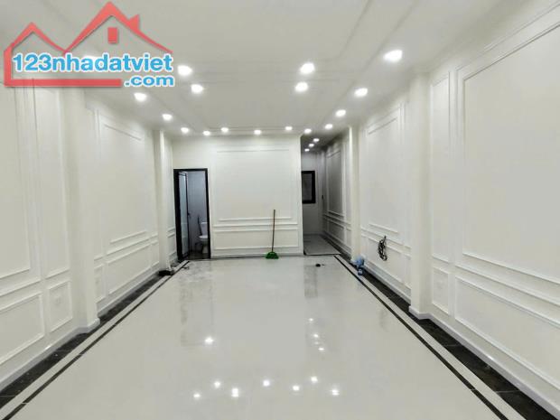 BÁN NHÀ MẶT PHỐ MẬU LƯƠNG KIÊN HƯNG DT 60M2, MT 5M, 7 TẦNG CÓ THANG MÁY NHÀ ĐẸP GIÁ 17,5 - 2