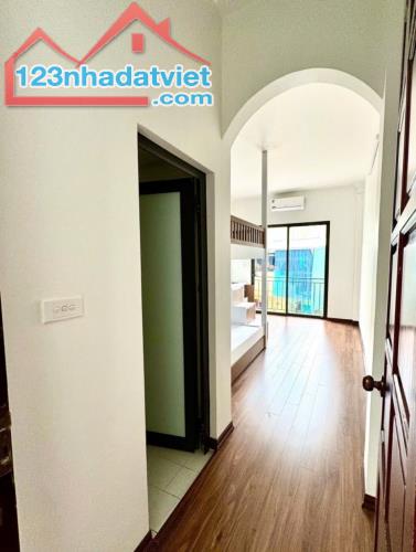 Bán chung cư mini Ngõ 29 Khương Hạ : 55m2 , Giá nhỉnh 7 tỷ doanh thu 35 triệu/tháng , ngõ - 2