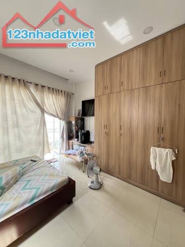 Vị trí  mặt tiền ĐHT 26 - Giáp Gò Vấp - Nhỉnh 4❌tỷ 👉 Có 2 căn 4 Tầng👈 QUÁ RẺ. .kết cấu n - 1