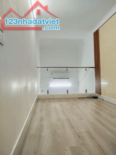 🆘 Bán Nhà VIP Trung Phụng ,Đống Đa 22 M2 4T MT 3 M, Chỉ 3.6 Tỷ Mặt Ngõ Thẳng Tắp gần sát - 1