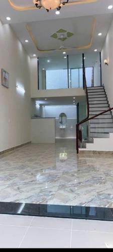 Bán Nhà Mặt Tiền, đường 10m, 4.1 x 15m , gần Lê Văn Khương,Quận 12,giá 5.5 tỷ - 1