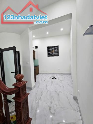 BÁN NHÀ PHAN ĐÌNH GIÓT- NỞ HẬU - MẶT PHỐ KINH DOANH - Ô TÔ TRÁNH – DT 35M2 – GIÁ 7 TỶ 95 - 1