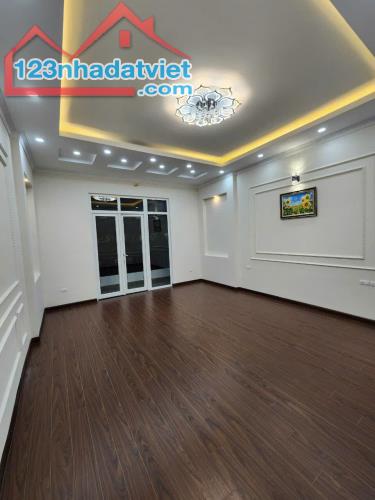 Bán nhà ngõ Văn Chương, DT 24/27m, 4 tầng, MT 4.6m, giá 6.6 tỷ. - 4