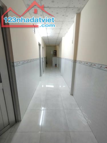 cho thuê nhà 4 phòng ngủ đường 3/2 gần ngã tư ng văn linh 100m2 lộ 4m giá 6tr - 1