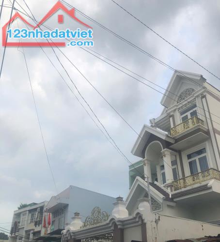 NHÀ ĐẸP ĐÌNH PHONG PHÚ, TĂNG NHƠN PHÚ B, THỦ ĐỨC, 75M2, 3PN, NHỈNH 3 TỶ. - 1