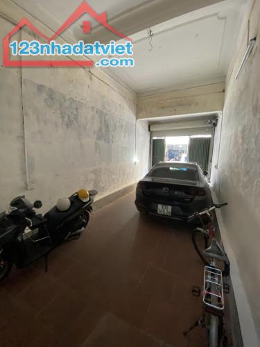 Chỉ 15 triệu/tháng! Nhà 35m2, 2 tầng cho thuê tại Chương Dương, Hoàn Kiếm, ô tô đỗ cửa!" - 1