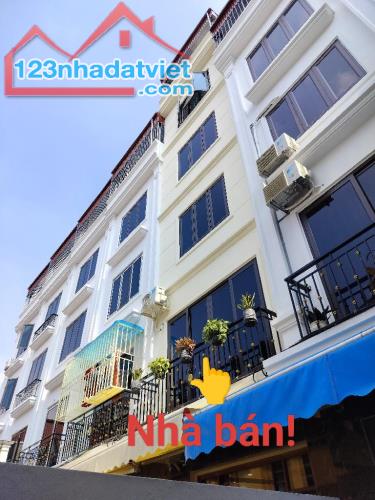 BÁN NHÀ 5 TẦNG TRƯƠNG CÔNG GIAI, SỔ VUÔNG, 2 THOÁNG, 10M RA PHỐ. 7,2 TỶ - 1