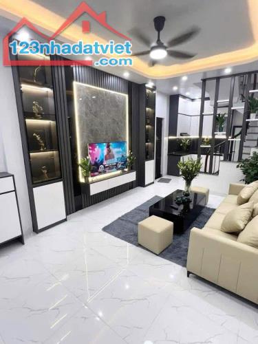 Bán nhà Hoài Đức, hiếm, dân xây, TM, KD đỉnh, ở sướng, 45M 8 tỷ