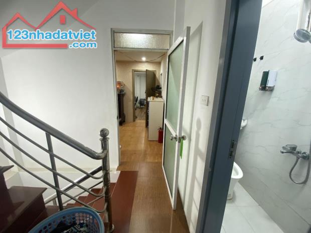 🏠 Nhà 4 Tầng mặt đường ,lô góc 3 mặt thoáng,kinh Doanh DT,-42.2m-MT:12m - 1