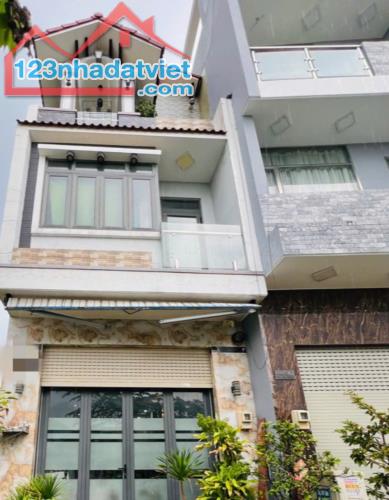 🏠 BÌNH TÂN - BÌNH TRỊ ĐÔNG A- *HẺM 7M 4.2 X13.5 ( 55M2 ). *GIÁ CHỈ:4,9TỶ. +Kết cấu: +55m2