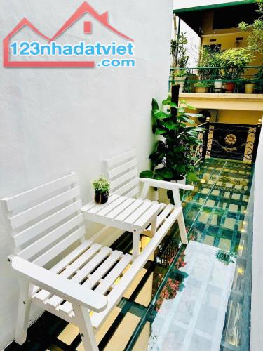 NGUYÊN CĂN NGUYỄN ĐÌNH THI, 50M², 5 TẦNG, 16.5 TRIỆU/THÁNG – SÁT HỒ TÂY - 2