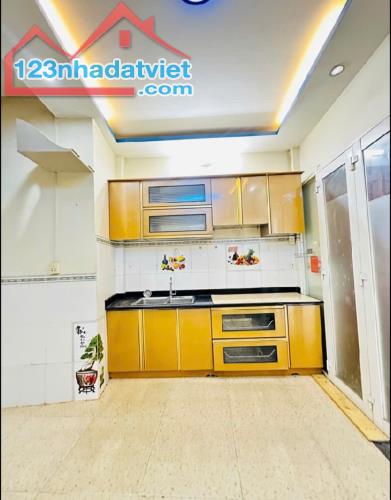 2 TỶ 5 - 3PN - XÔ VIẾT NGHỆ TĨNH , Bình Thạnh , H3G thông - 3