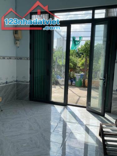 Bán nhà riêng Hiệp Thành, Quận 12, 2PN, 55m2, vào ở ngay - 1