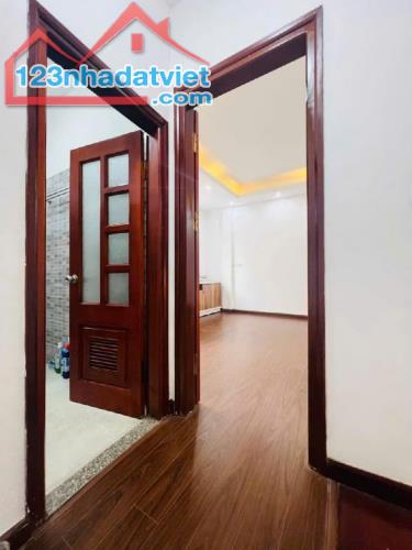 Bán nhà Trần Cung 41/46m2*4T, lô góc, thông KĐT Nam Cường chưa đến 100m, ngõ to đẹp 6 tỷ - 1