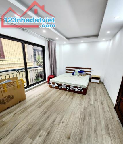 Bán nhà Trần Cung - Nhà mới đẹp - Giao thông thuận tiện - DT 30m2 - 6,12 Tỷ - 1