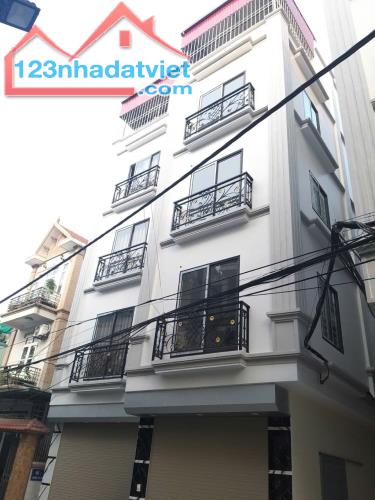 Bán nhà đường Yên Hòa phường Yên Nghĩa quận Hà Đông dt 33m2, 5 tầng, ô tô đỗ cửa, chỉ 4 tỷ