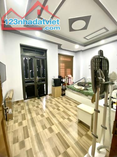 BÁN NHÀ QUẬN 12, NGUYỄN ẢNH THỦ, HXH THÔNG 57M2, 3 TẦNG CHỈ 4 TỶ 650 - 4