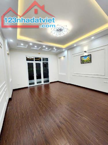 💥Nguyễn Lương Bằng, Mặt Ngõ Ba Gác, K/Doanh, Thông Hồ Đắc Di, DT 61m2, Giá 11.2 Tỷ - 2