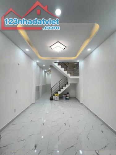 Bán nhà đường Dương Bá Trạc, P2,Q8, DTSD 95 m2, nhà mới đẹp, hơn 4 tỷ