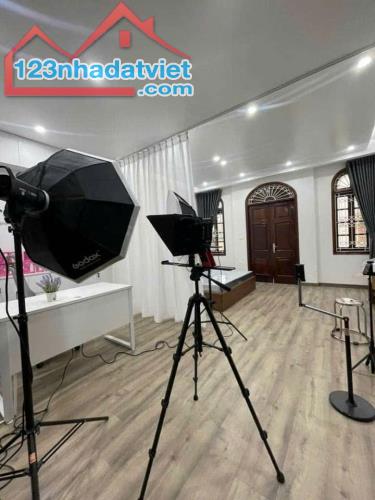 Nhà 5 tầng Lạc Long Quân 55m quận Cầu Giấy giao Tây Hồ Hà Nội ra Hồ Tây gần nhà tiện ích l - 5