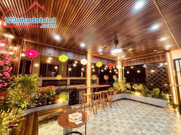 Bán nhà Hoàng Mai 33m², ô tô đỗ cửa vào nhà, nội thất 5*, mặt tiền 6.5m, an sinh đỉnh, 7.8 - 5