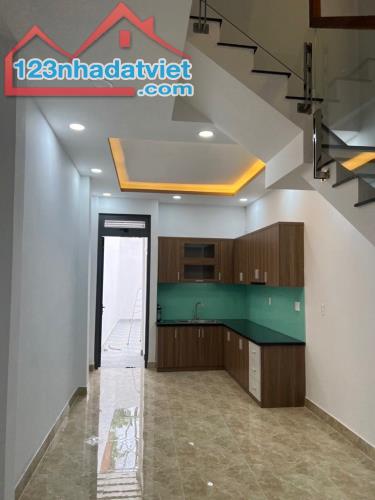 Bán Nhà Mới 70m2 HẺM XE HƠI 3 Tầng 4PN Dương Đình Hội Nhỉnh 5 Tỷ - 1