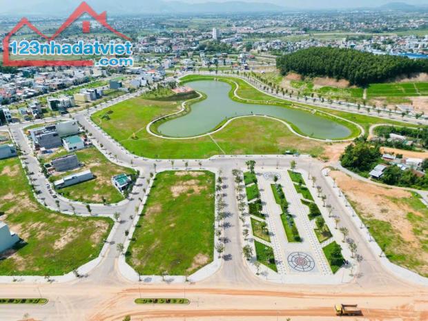 Bán lô biệt thự KDC 577 Quảng Ngãi 300m2 đối diện đất  dịch vụ