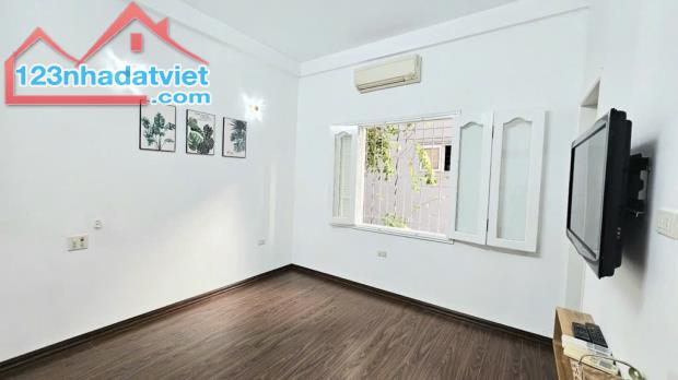 Bán nhà khu vực ĐỀN LỪ, 51/52m2,MT 5m,Ô CHỜ THANG MÁY,SỔ PHÂN LÔ, VÀI BƯỚC RA HỒ,HƠN 7 TỶ - 2