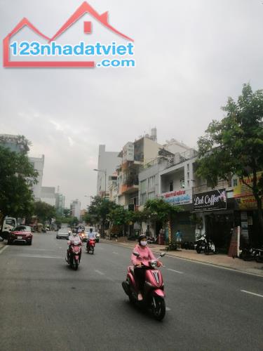 Bán BUILDING MẶT TIỀN KD đường Phạm Viết Chánh,Q.1,DT:7mx17m,KC:HẦM,8 lầu, Giá:77 tỷ