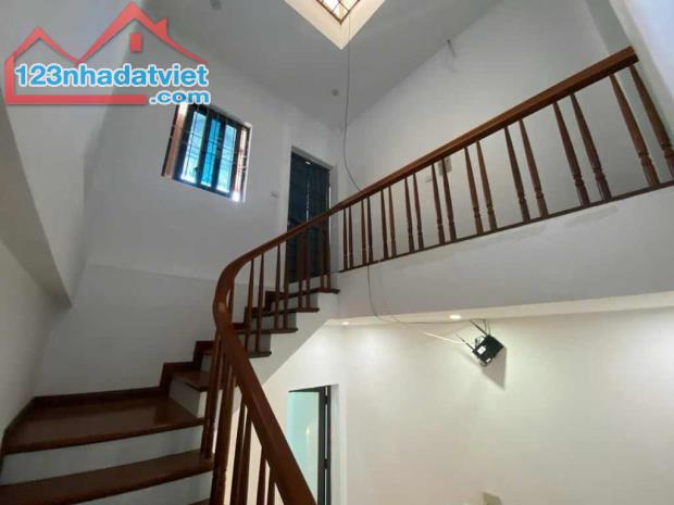 Phân Lô nhà đẹp Nguyễn Hoàng, 55m x 5T, ô tô tránh, kd đa loại hình, đường thông, 2 thoáng - 1