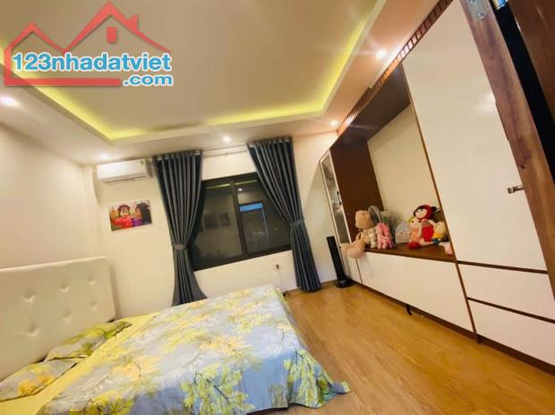 Hàng siêu hiếm phố Đại La, Hai Bà Trưng DT 50m2 5 tầng, nhà mới, full nội thất - 2