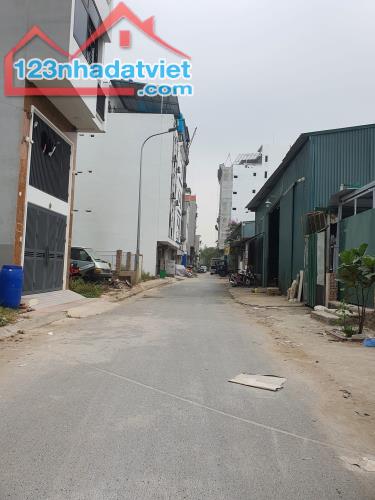 ĐẤT THỔ CƯ CUỐI ĐƯỜNG TRỊNH VĂN BÔ, KĐT HUD, DT=52M, TIỀN HẬU 4M, NGÕ NÔNG RỘNG