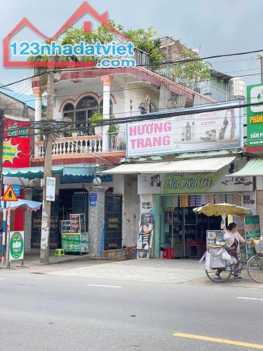 Bán Nhà Cấp 4 Góc 2 Mặt Tiền đường Phạm Văn Thuận P. Tam Hiệp đối diện Nhà Thờ Bùi Vĩnh