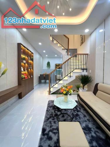 Cách Mạng Tháng 8, Quận 3, 4 tầng CN 48m² nhỉnh 6 tỷ. - 3