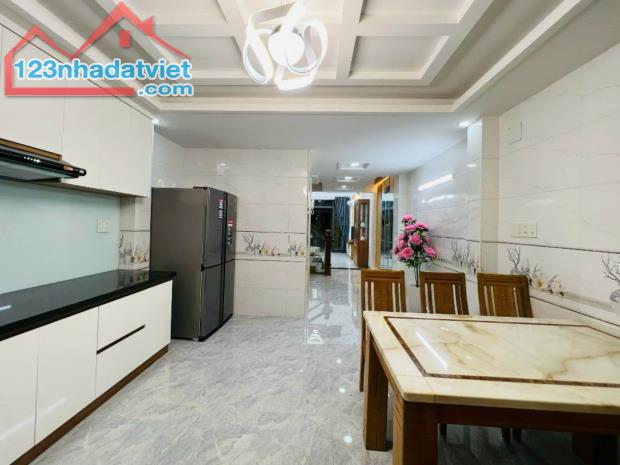 MẶT TIỀN NGUYỄN KIỆM 109M2 - CHÍNH CHỦ LÂU ĐỜI CHỈ 15 TỶ - 1