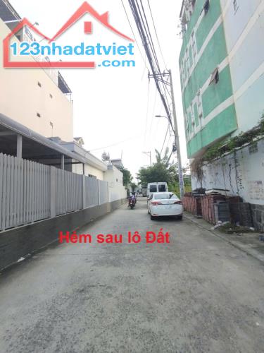 Bán Đất, 2 Mặt tiền Lê Thị Hà - Thị trấn Hóc Môn, DT: 25x78m, Sổ Vuông, giá 99.9 tỷ - 2