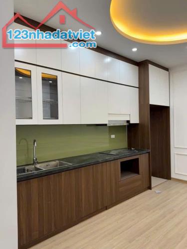 Thanh Bình - Mộ Lao, Nhà 4 Tầng 50m2, xây mới ngõ rộng 3 ô tô tránh, G.iá 15 tỷ. LH: 0968 - 1